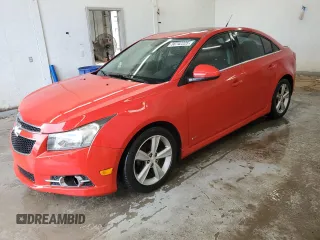 2014 Chevrolet Cruze 2LT z VIN 1G1PE5SB5E7274698, wystawiony jako Copart lot #56742225 z przebiegiem 205 203 mil mil oraz Szkoda całkowita • Salvage title. Historia ofert i sprzedaży dostępna na DreamBid. Obrazek 1.