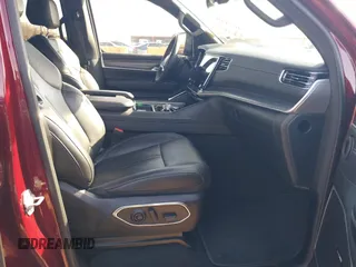 2024 Jeep Wagoneer Series II with VIN 1C4SJSBPXRS101317, listed as a IAAI auction lot 41571929 with 45,489 mi miles and . Bid and sale history available at DreamBid. Image 5.