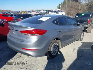 2017 Hyundai Elantra SE z VIN 5NPD74LF6HH150200, wystawiony jako IAAI lot #41159088 z przebiegiem 114 545 mil mil oraz . Historia ofert i sprzedaży dostępna na DreamBid. Obrazek 4.