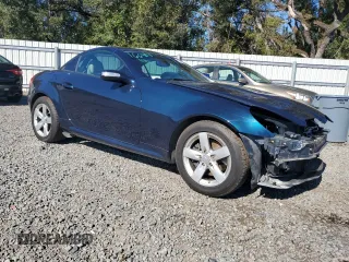 2008 Mercedes-Benz SLK-Class 3.0L with VIN WDBWK54F28F187734, listed as a Copart auction lot 81987254 with 113,937 mi miles and Salvage Title. Bid and sale history available at carsss.com. Image 4.