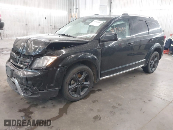 2020 Dodge Journey Crossroad with VIN 3C4PDCGB4LT263188, listed as a IAAI auction lot 41712652 with 92,639 mi miles and . Bid and sale history available at carsss.com. Image 18.