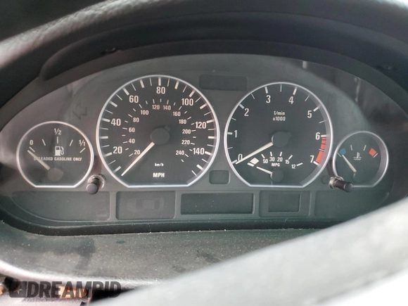 2001 BMW 3 Series 325i with VIN WBAAV33421FU96176, listed as a Copart auction lot 43962145 with 0 mi miles and Non Repairable. Bid and sale history available at carsss.com. Image 9.