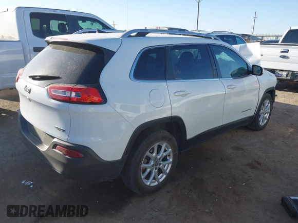 2016 Jeep Cherokee Altitude with VIN 1C4PJLCB8GW230578, listed as a IAAI auction lot 41774624 with Not provided miles and . Bid and sale history available at DreamBid. Image 4.