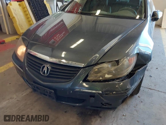2006 Acura RL with VIN JH4KB165X6C006146, listed as a IAAI auction lot 41734990 with 172,362 mi miles and . Bid and sale history available at DreamBid. Image 6.