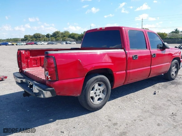 2006 Chevrolet Silverado 1500 LT1 with VIN 2GCEC13T461118817, listed as a IAAI auction lot 41886100 with 281,924 mi miles. Bid and sale history available at carsss.com. Image 4.