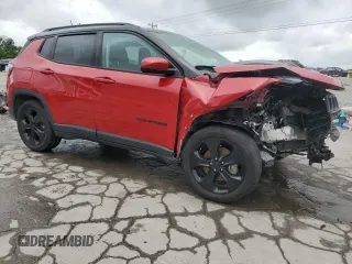 2019 Jeep Compass Altitude z VIN 3C4NJCBB0KT658703, wystawiony jako Copart lot #62906995 z przebiegiem 80 898 mil mil oraz Szkoda całkowita • Salvage title. Historia ofert i sprzedaży dostępna na DreamBid. Obrazek 1.