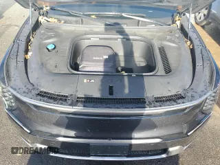 2024 Kia EV9 Land z VIN KNDADFS54R6035204, wystawiony jako Copart lot #84084644 z przebiegiem 14 352 mil mil oraz Szkoda całkowita • Salvage title. Historia ofert i sprzedaży dostępna na DreamBid. Obrazek 12.