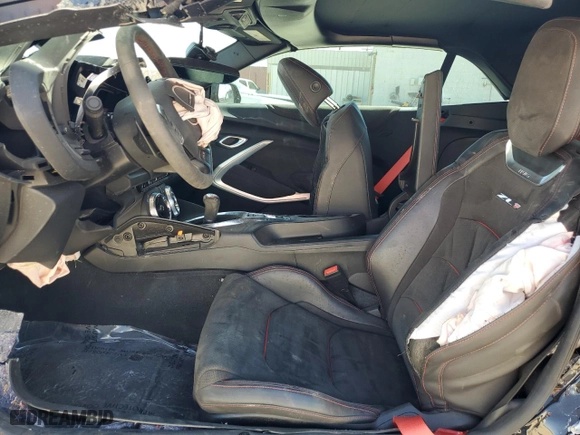 2020 Chevrolet Camaro ZL1 with VIN 1G1FJ3D62L0105059, listed as a Copart auction lot 69862534 with 0 mi miles and Salvage Title. Bid and sale history available at carsss.com. Image 7.