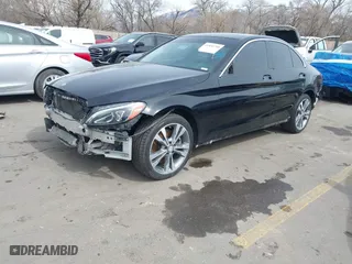 2015 Mercedes-Benz C-Class C 300 Luxury with VIN 55SWF4KB3FU090414, listed as a IAAI auction lot 41851790 with 157,647 mi miles. Bid and sale history available at carsss.com. Image 18.