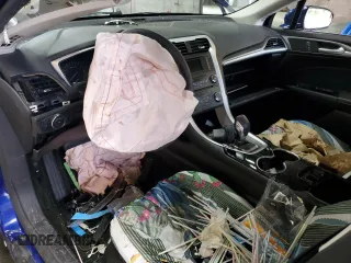 2016 Ford Fusion SE z VIN 3FA6P0H73GR191887, wystawiony jako Copart lot #63478345 z przebiegiem Nie podano mil oraz Szkoda całkowita • Salvage title. Historia ofert i sprzedaży dostępna na DreamBid. Obrazek 8.