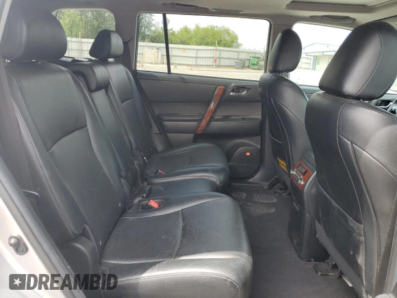 2013 Toyota Highlander Limited с VIN 5TDDK3EH5DS264104, выставлен на аукционе Copart как лот 61415115 с пробегом 110 745 миль миль и Чистый • Clean title. История ставок и продаж доступна на DreamBid. Изображение 11.