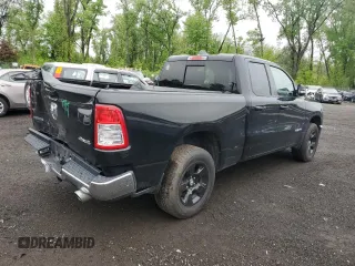 2021 Ram 1500 Big Horn z VIN 1C6SRFBT7MN757180, wystawiony jako Copart lot #55508355 z przebiegiem 75 435 mil mil oraz Szkoda całkowita • Salvage title. Historia ofert i sprzedaży dostępna na DreamBid. Obrazek 3.