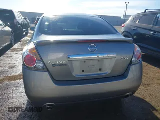 2007 Nissan Altima S with VIN 1N4AL21E97C199596, listed as a IAAI auction lot 41880234 with 170,155 mi miles and . Bid and sale history available at DreamBid. Image 16.
