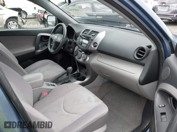 2008 Toyota RAV4 with VIN JTMBK33V985061809, listed as a IAAI auction lot 41851948 with 259,650 mi miles. Bid and sale history available at carsss.com. Image 5.