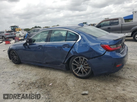 2022 BMW 3 Series 330i with VIN 3MW5R1J05N8C24178, listed as a Copart auction lot 51004985 with 26,665 mi miles and Salvage Title. Bid and sale history available at carsss.com. Image 2.