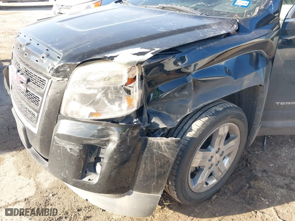 2012 GMC Terrain SLT-1 with VIN 2GKFLUE51C6369124, listed as a IAAI auction lot 41571362 with 156,070 mi miles. Bid and sale history available at carsss.com. Image 6.