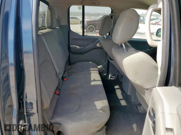 2020 Nissan Frontier S z VIN 1N6ED0EA7LN727085, wystawiony jako Copart lot #56985355 z przebiegiem 165 589 mil mil oraz Czysty tytuł • Clean title. Historia ofert i sprzedaży dostępna na DreamBid. Obrazek 10.