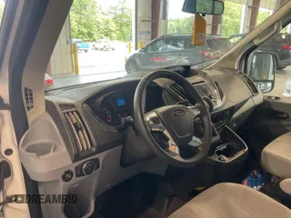 2017 Ford Transit XL z VIN 1FBAX2CM4HKA64864, wystawiony jako IAAI lot #42636468 z przebiegiem 56 010 mil mil oraz . Historia ofert i sprzedaży dostępna na DreamBid. Obrazek 9.