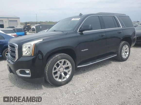 2015 GMC Yukon SLT z VIN 1GKS2BKC3FR133849, wystawiony jako Copart lot #53640635 z przebiegiem 105 812 mil mil oraz Szkoda całkowita • Salvage title. Historia ofert i sprzedaży dostępna na DreamBid. Obrazek 1.