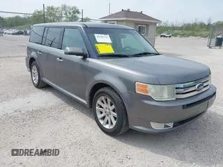 2010 Ford Flex SEL z VIN 2FMGK5CC8ABA21072, wystawiony jako IAAI lot #42282747 z przebiegiem 165 811 mil mil oraz . Historia ofert i sprzedaży dostępna na DreamBid. Obrazek 1.