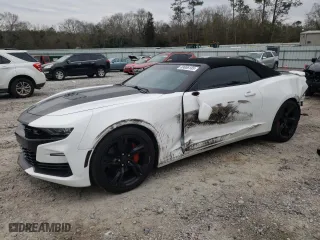 2019 Chevrolet Camaro 2SS with VIN 1G1FH3D74K0150989, listed as a Copart auction lot 89006185 with 59,791 mi miles and Salvage Title. Bid and sale history available at carsss.com. Image 1.