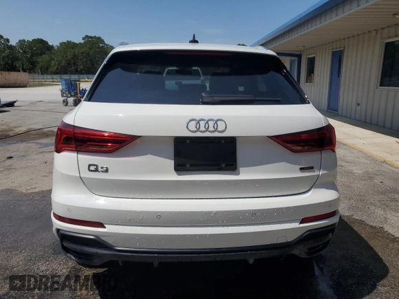 2020 Audi Q3 S line Premium with VIN WA1DECF35L1102585, listed as a Copart auction lot 55973165 with 29,664 mi miles and Non repairable. Bid and sale history available at DreamBid. Image 6.
