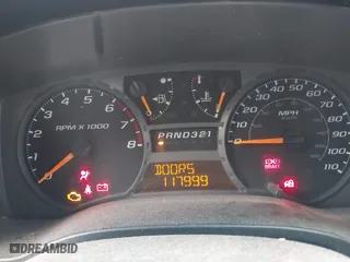 2005 Chevrolet Colorado 1SF LS Z71 with VIN 1GCDT136358265714, listed as a IAAI auction lot 41685690 with 117,999 mi miles. Bid and sale history available at carsss.com. Image 7.