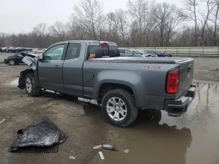 2019 Chevrolet Colorado 4WD LT with VIN 1GCHTCEA3K1168306, listed as a Copart auction lot 47677085 with 67,716 mi miles and Salvage Title. Bid and sale history available at carsss.com. Image 2.