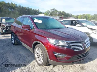 2016 Lincoln MKC Select z VIN 5LMCJ2C94GUJ04969, wystawiony jako IAAI lot #41996574 z przebiegiem 46 460 mil mil oraz . Historia ofert i sprzedaży dostępna na DreamBid. Obrazek 1.