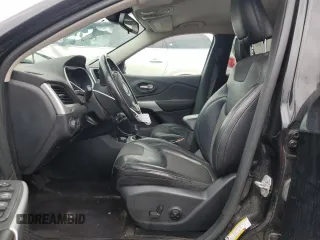 2018 Jeep Cherokee Latitude Plus with VIN 1C4PJMLX6JD618977, listed as a Copart auction lot 55198855 with 186,373 mi miles and Clean Title. Bid and sale history available at DreamBid. Image 7.