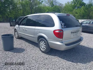 2003 Chrysler Town & Country LXi with VIN 2C4GP54L03R228442, listed as a IAAI auction lot 41886110 with 169,736 mi miles. Bid and sale history available at carsss.com. Image 3.