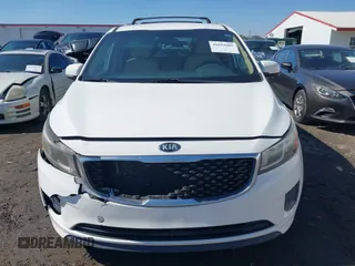 2016 Kia Sedona LX with VIN KNDMB5C17G6087920, listed as a IAAI auction lot 41652605 with 159,274 mi miles. Bid and sale history available at carsss.com. Image 12.