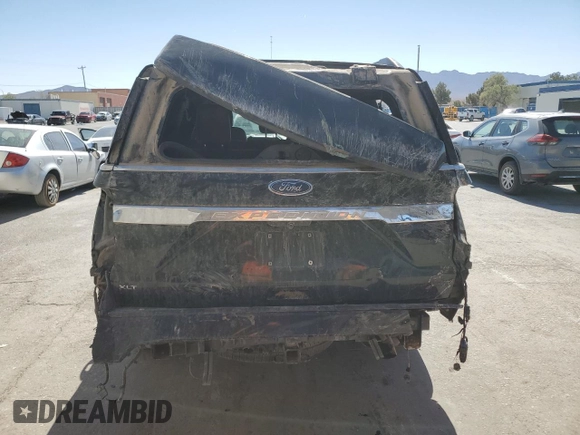 2019 Ford Expedition Max XLT z VIN 1FMJK1JT3KEA21794, wystawiony jako Copart lot #54504705 z przebiegiem 110 906 mil mil oraz Szkoda całkowita • Salvage title. Historia ofert i sprzedaży dostępna na DreamBid. Obrazek 6.