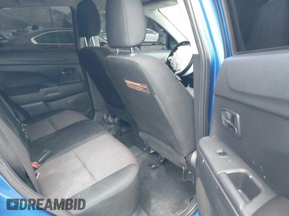 2018 Mitsubishi Outlander ES with VIN JA4AP3AU9JU011232, listed as a IAAI auction lot 42057462 with 106,339 mi miles and . Bid and sale history available at DreamBid. Image 8.