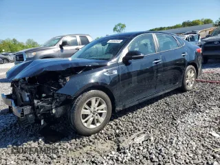 2016 Kia Optima LX z VIN 5XXGT4L34GG038780, wystawiony jako Copart lot #53060505 z przebiegiem 147 000 mil mil oraz Szkoda całkowita • Salvage title. Historia ofert i sprzedaży dostępna na DreamBid. Obrazek 1.