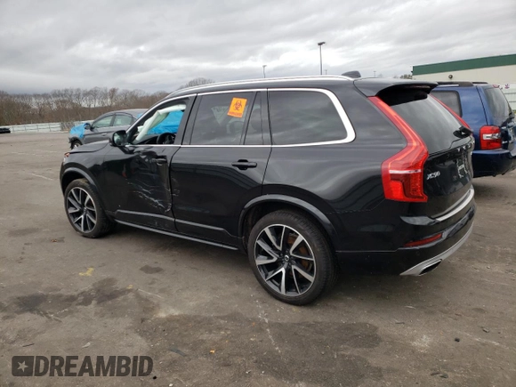 2020 Volvo XC90 Momentum with VIN YV4A22PK9L1589756, listed as a Copart auction lot 68428982 with 41,911 mi miles. Bid and sale history available at carsss.com. Image 2.