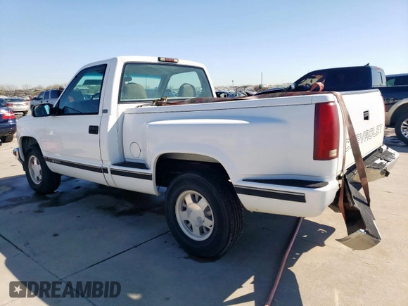 1996 Chevrolet Silverado 1500 with VIN 1GCEC14W7TZ213318, listed as a Copart auction lot 49659465 with 125,939 mi miles and Clean Title. Bid and sale history available at DreamBid. Image 2.