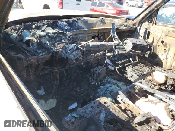 2002 Dodge 2500 z VIN 3B7KF23602M286323, wystawiony jako Copart lot #74644773 z przebiegiem Nie podano mil oraz Szkoda całkowita • Salvage title. Historia ofert i sprzedaży dostępna na DreamBid. Obrazek 8.