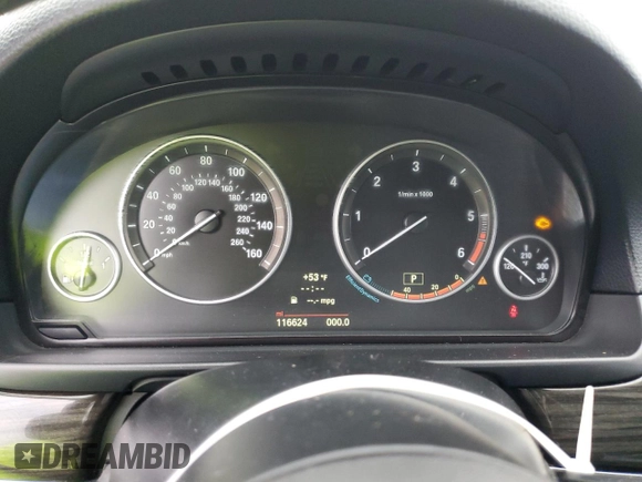 2014 BMW 5 Series 535d with VIN WBAXA5C58ED690187, listed as a Copart auction lot 86191924 with 116,624 mi miles and Salvage Title. Bid and sale history available at carsss.com. Image 9.