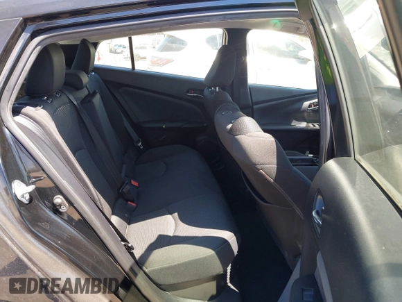 2020 Toyota Prius L Eco z VIN JTDKARFU1L3117772, wystawiony jako IAAI lot #40077005 z przebiegiem 71 892 mil mil oraz . Historia ofert i sprzedaży dostępna na DreamBid. Obrazek 8.