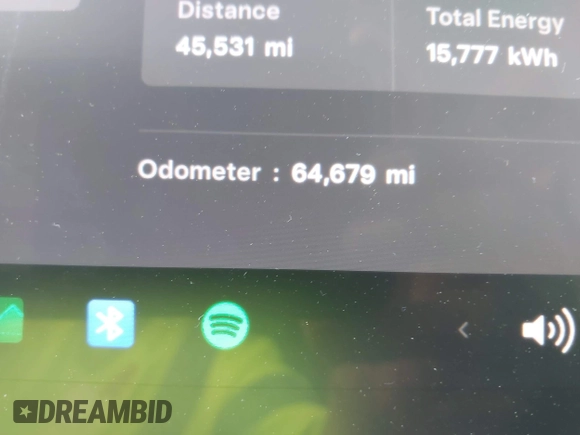 2021 Tesla Model Y Performance with VIN 5YJYGDEF9MF081798, listed as a IAAI auction lot 42033358 with 64,679 mi miles and . Bid and sale history available at DreamBid. Image 7.
