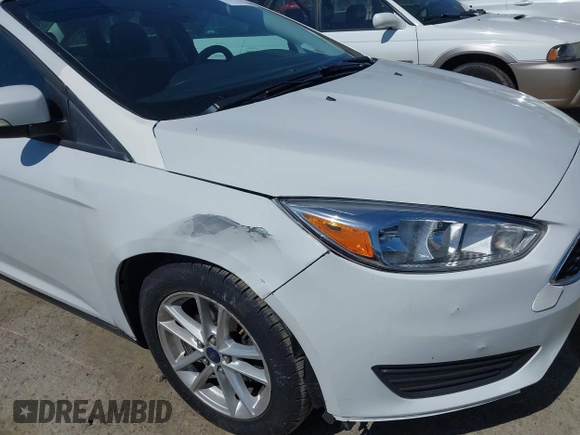 2016 Ford Focus SE with VIN 1FADP3F22GL272491, listed as a IAAI auction lot 42042160 with 140,355 mi miles. Bid and sale history available at carsss.com. Image 6.