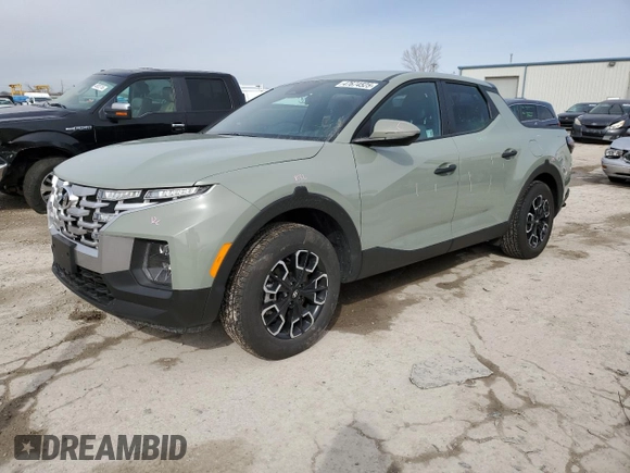 2024 Hyundai Santa Cruz SEL z VIN 5NTJBDDE0RH112553, wystawiony jako Copart lot #47674525 z przebiegiem 11 698 mil mil oraz Szkoda całkowita • Salvage title. Historia ofert i sprzedaży dostępna na DreamBid. Obrazek 1.