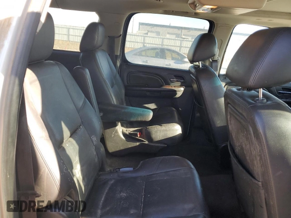 2014 GMC Yukon XL Denali with VIN 1GKS2MEF2ER165627, listed as a Copart auction lot 42962905 with 157,903 mi miles and Salvage Title. Bid and sale history available at carsss.com. Image 11.