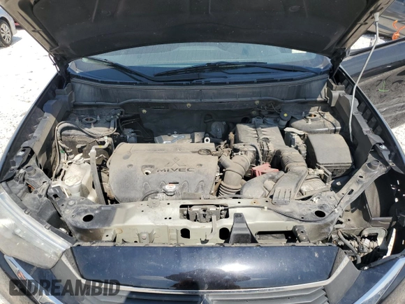 2017 Mitsubishi Outlander ES z VIN JA4AR3AU4HZ039088, wystawiony jako Copart lot #53078845 z przebiegiem 102 364 mil mil oraz Szkoda całkowita • Salvage title. Historia ofert i sprzedaży dostępna na DreamBid. Obrazek 12.