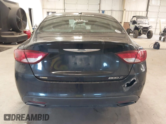 2015 Chrysler 200 S with VIN 1C3CCCBB7FN629131, listed as a IAAI auction lot 41428282 with 290,014 mi miles and . Bid and sale history available at carsss.com. Image 16.