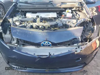 2015 Toyota Prius Four with VIN JTDKN3DU5F1916703, listed as a IAAI auction lot 41370082 with 73,407 mi miles. Bid and sale history available at carsss.com. Image 6.