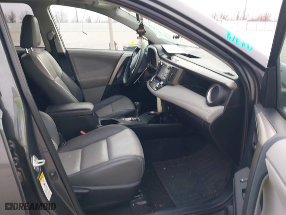 2013 Toyota RAV4 XLE with VIN 2T3WFREV5DW026824, listed as a IAAI auction lot 41519801 with 91,061 mi miles. Bid and sale history available at carsss.com. Image 5.