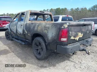 2016 Ram 1500 Sport z VIN 1C6RR7HTXGS151096, wystawiony jako IAAI lot #41661661 z przebiegiem Nie podano mil oraz . Historia ofert i sprzedaży dostępna na DreamBid. Obrazek 3.