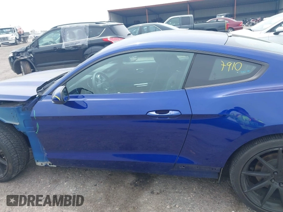 2016 Ford Mustang V6 z VIN 1FA6P8AM5G5271029, wystawiony jako IAAI lot #42277315 z przebiegiem 39 496 mil mil oraz . Historia ofert i sprzedaży dostępna na DreamBid. Obrazek 15.